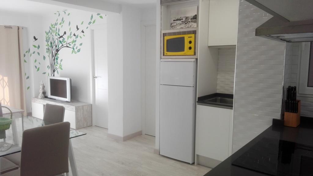 Apartamento Jardin De Ayora Valencia Ngoại thất bức ảnh